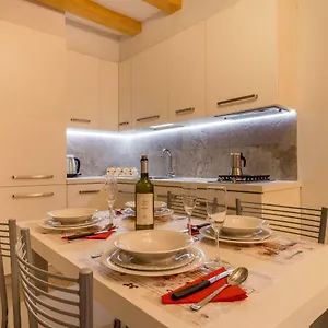  Apartment Bragora 3524 Between San Marco And Biennale